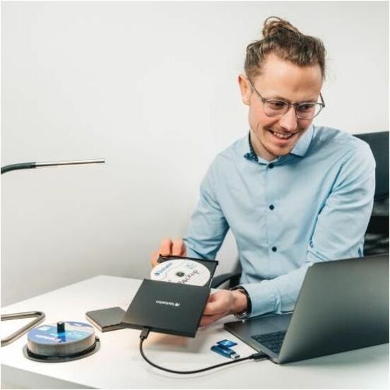 Verbatim 128GB Premium SDXC Memory Card, UHS-I V10 U1 Class 10 - 44025