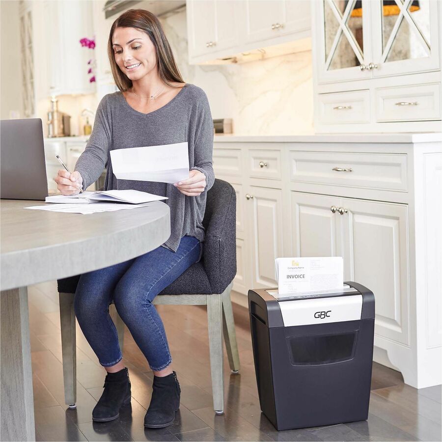 GBC ShredMaster PX10-06 Super Cross-Cut Paper Shredder - 1757405