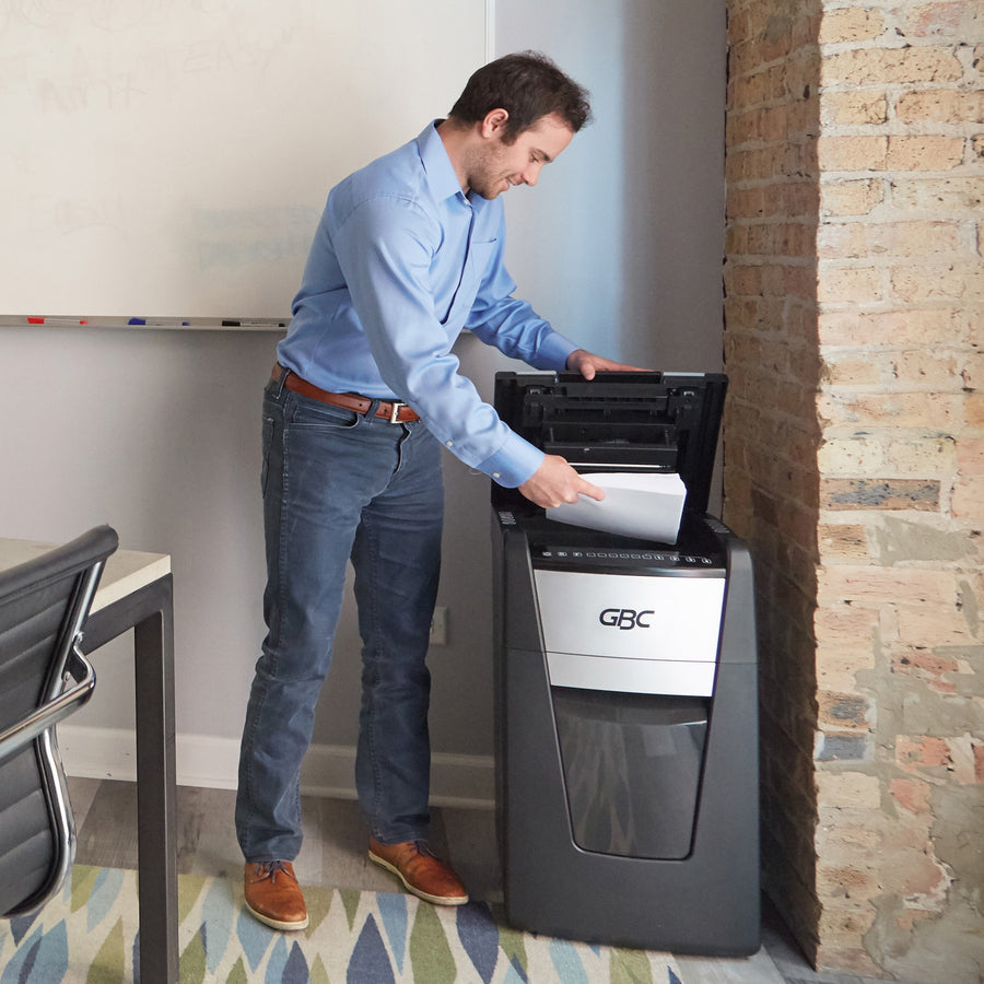 GBC AutoFeed+ Office Shredder, 300M, Micro-Cut, 300 Sheets - WSM1757609