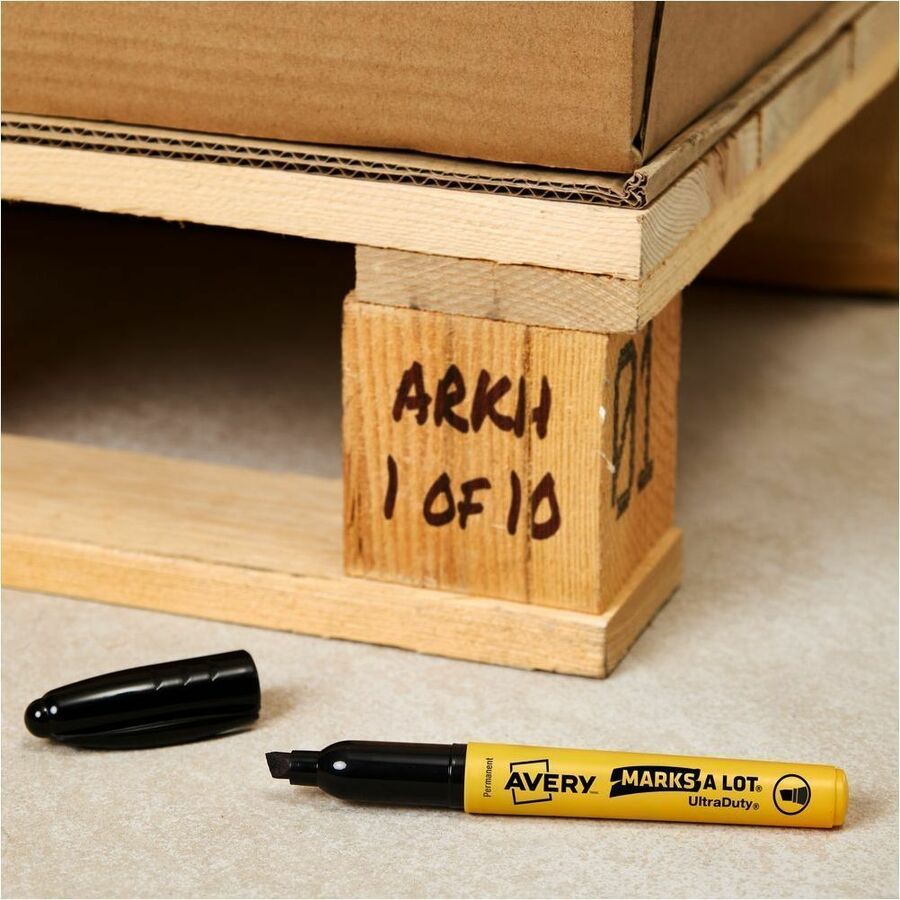 Avery Marks A Lot® UltraDuty® Markers Large Chisel Tip, Black, Box of 12 - 29842
