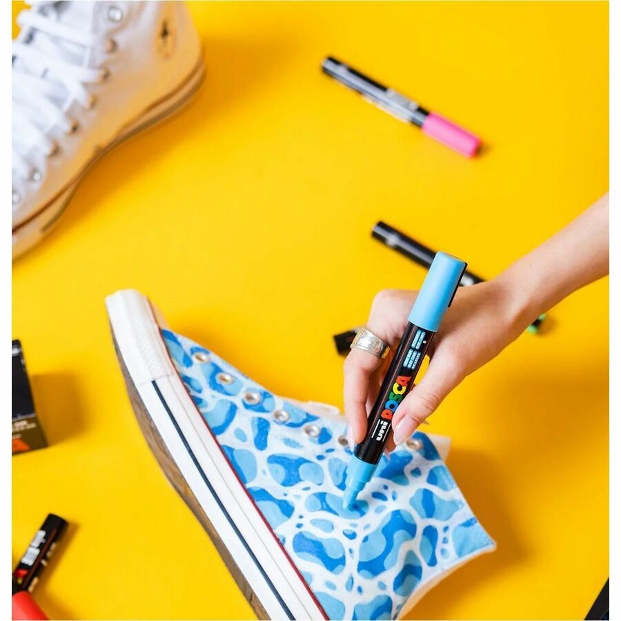 uniball™ POSCA PC-1M, Water-Based Paint Markers, (16 Pack) - PC1M16C