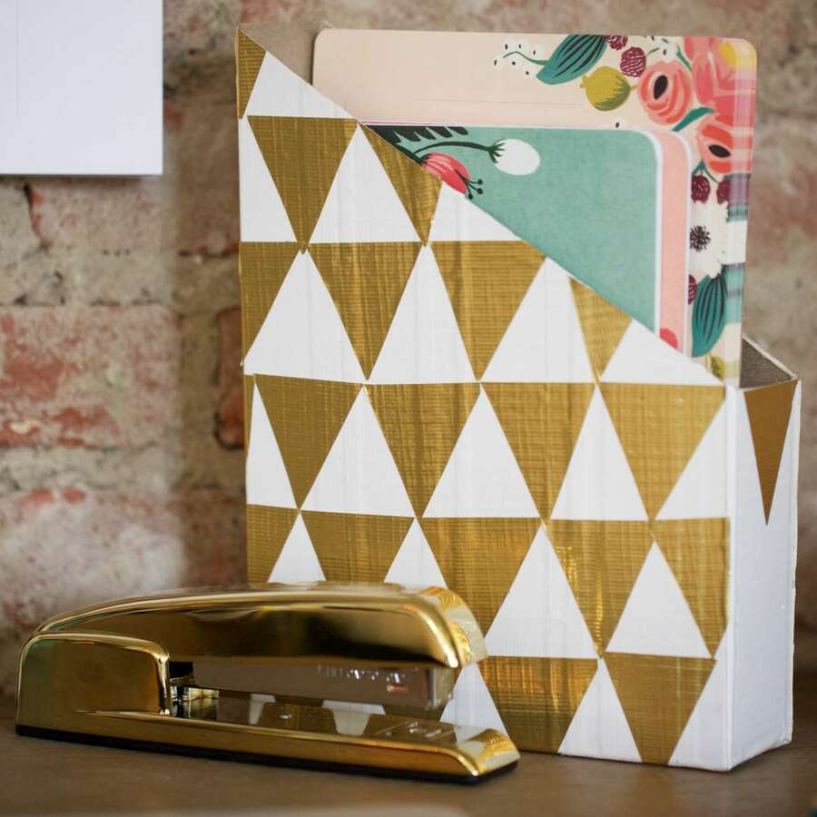 DUCK TAPE, 1.88"X10 YD*GOLD