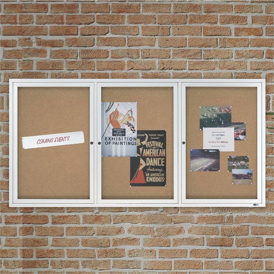 Quartet Enclosed Bulletin Board for Indoor Use - 2367