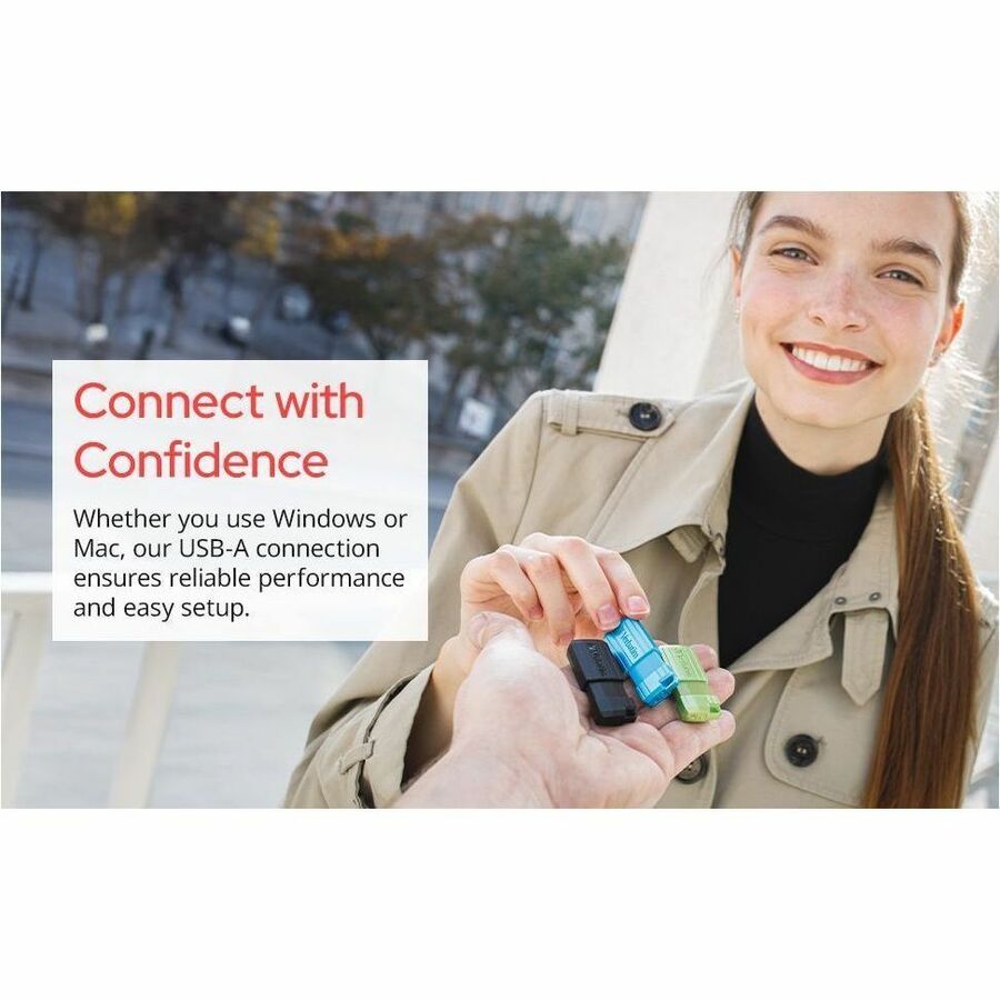 Verbatim 16GB Pinstripe USB Flash Drive - Black - 49063