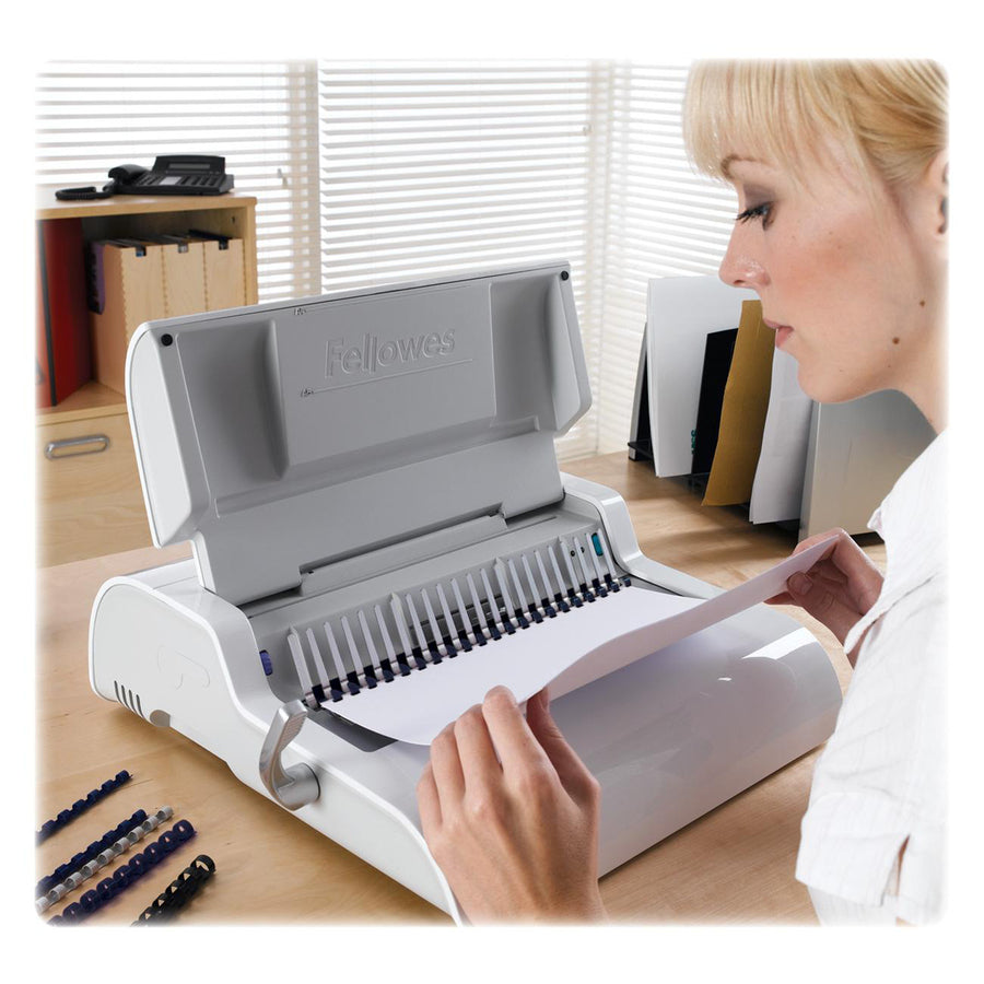 Fellowes Pulsar™+ 300 Comb Binding Machine w/Starter Kit - 5006801