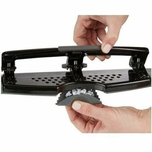 Swingline SmartTouch Low-Force 3-Hole Punch - A7074133