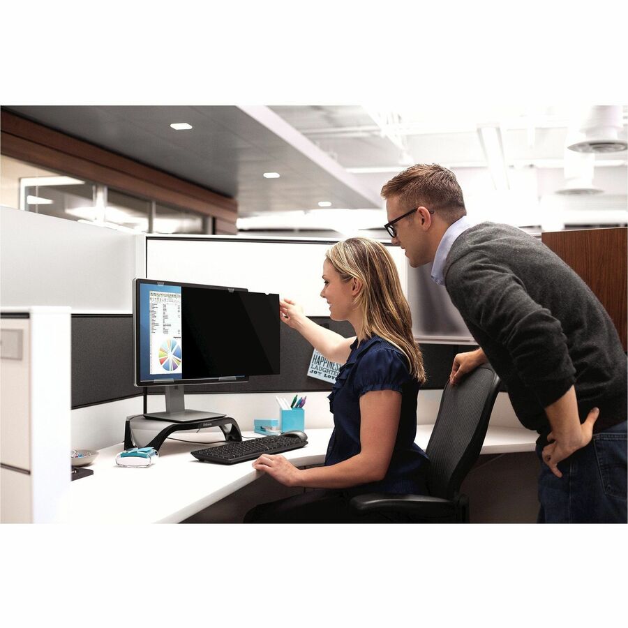 Fellowes PrivaScreen&trade; Blackout Privacy Filter - 24.0" Wide - 4811801