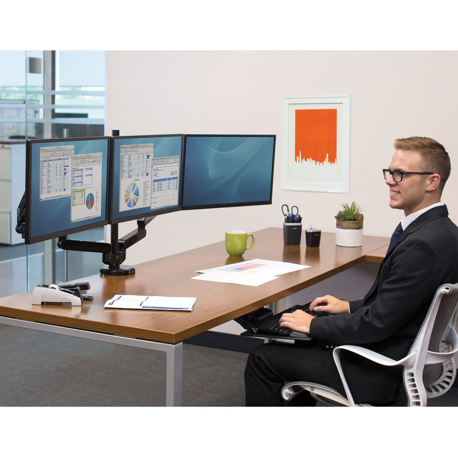 Fellowes Platinum Series Triple Monitor Arm - 8042601