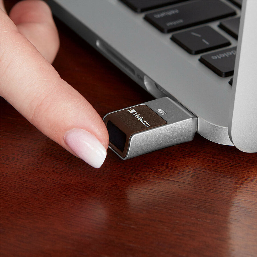 Verbatim Fingerprint Secure USB 3.0 Flash Drive - 70368