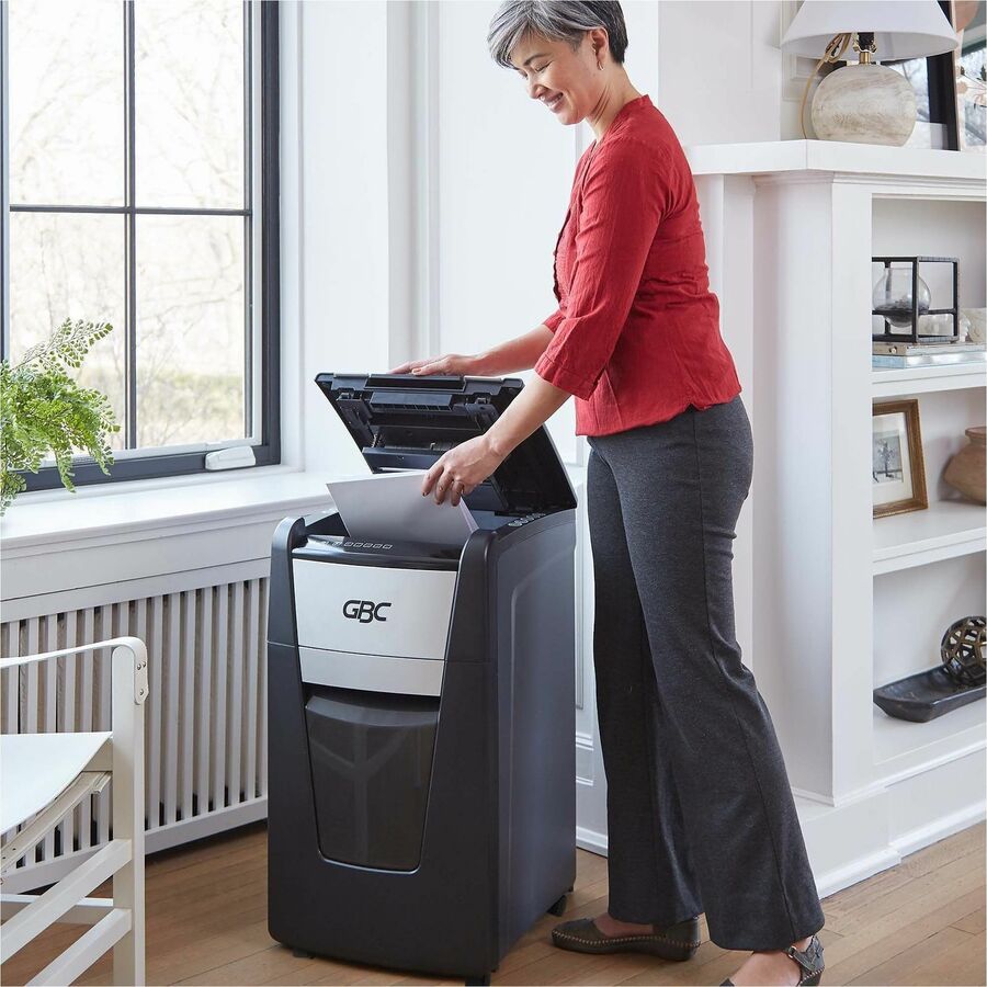 GBC AutoFeed+ Small Office Shredder, 230X, Super Cross-Cut, 230 Sheets - WSM1757606