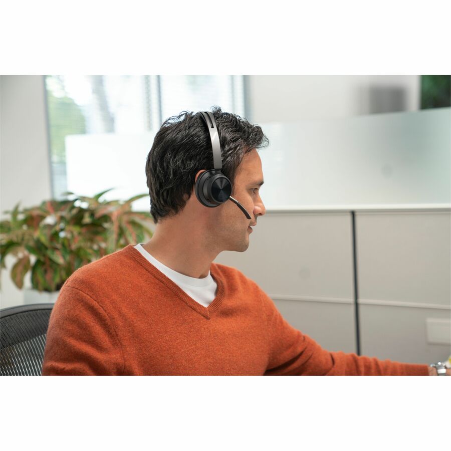 Poly Voyager Focus 2 USB-A With Charge Stand Headset - 77Y86AA