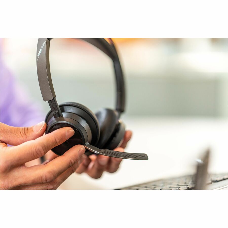Poly Voyager Focus 2 USB-A With Charge Stand Headset - 77Y86AA
