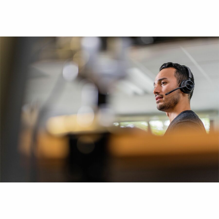 Poly Voyager 4310 USB-C Headset +BT700 Dongle + Charging Stand - 77Y96AA