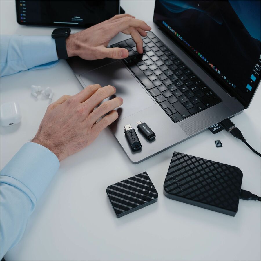 Verbatim Store 'n' Go 512 GB Portable Solid State Drive - External - Black - 53236