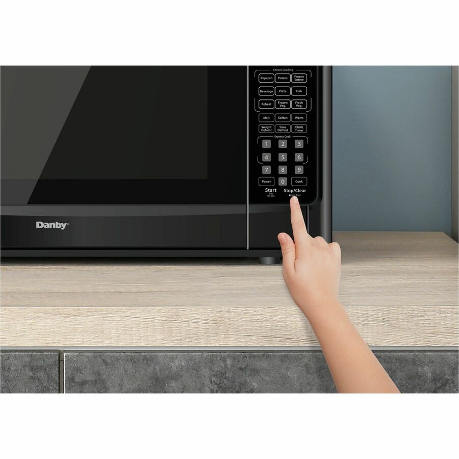 Danby Designer 1.4 cu. ft. Sensor (Cooking) Microwave in Black - DDMW01440BG1