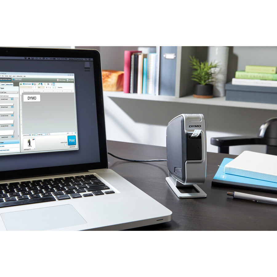 Dymo LabelManager Thermal Transfer Printer - Label Print - Battery Included - With Cutter - Black, Silver - 1768960