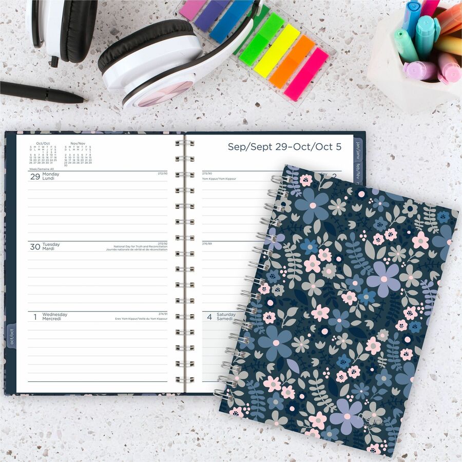 Mead Caprice Weekly/Monthly Planner, (15 Months), 8-1/2" x 6" , Bilingual - 6221-200F-26