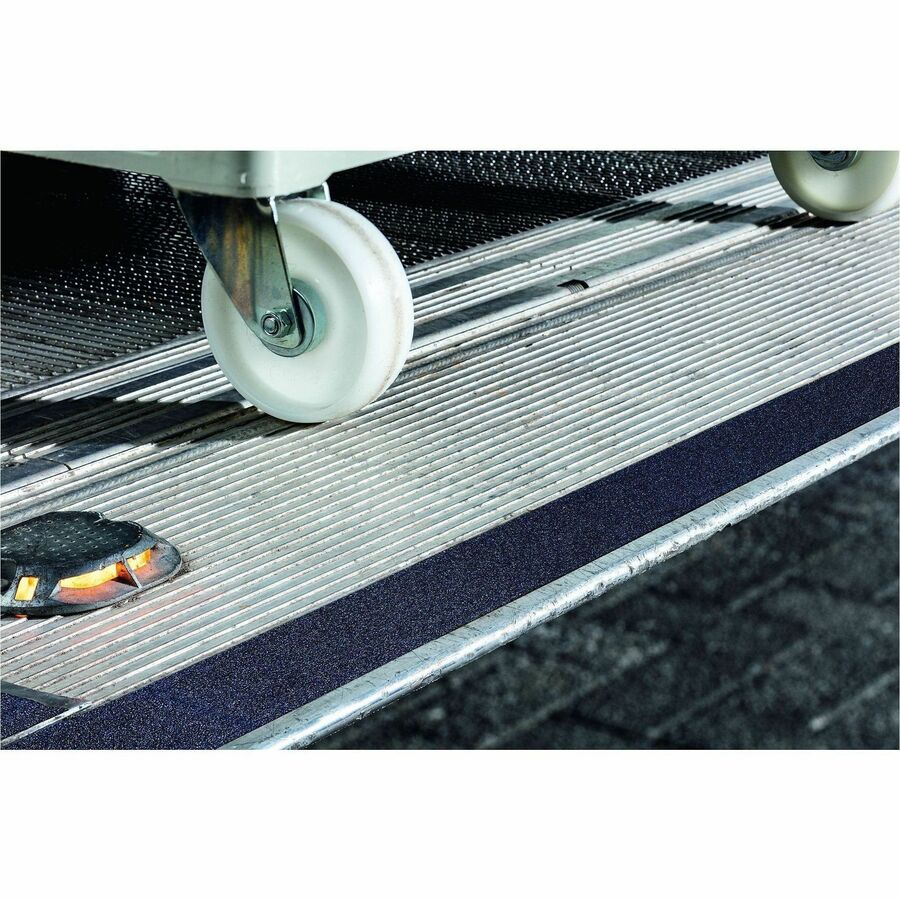 Durable self-adhesive coarse anti-slip tape for improving safety on floors, stairs and covered outdoor areas - 109601