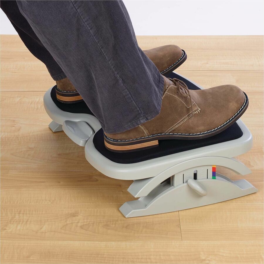 Kensington Solemate 56144 Footrest with Memory Foam - 56144
