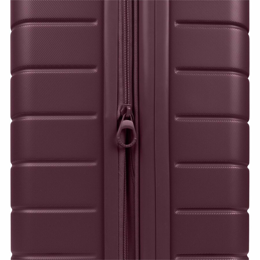 bugatti Munich Travel/Luggage Case (Carry On) Travel - Fig - HLG7620BU-FIG