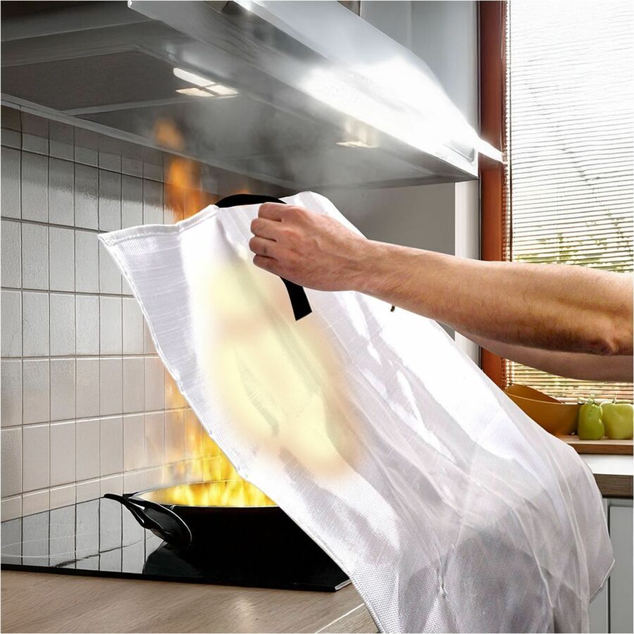 First Aid Central Fire Blanket - 1.0m x 1.0m (40 po x 40 po) - 100097R